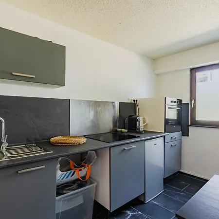 Appt 33m2 - Près De La Mairie - Quartier Calme - Espace Strasburgo